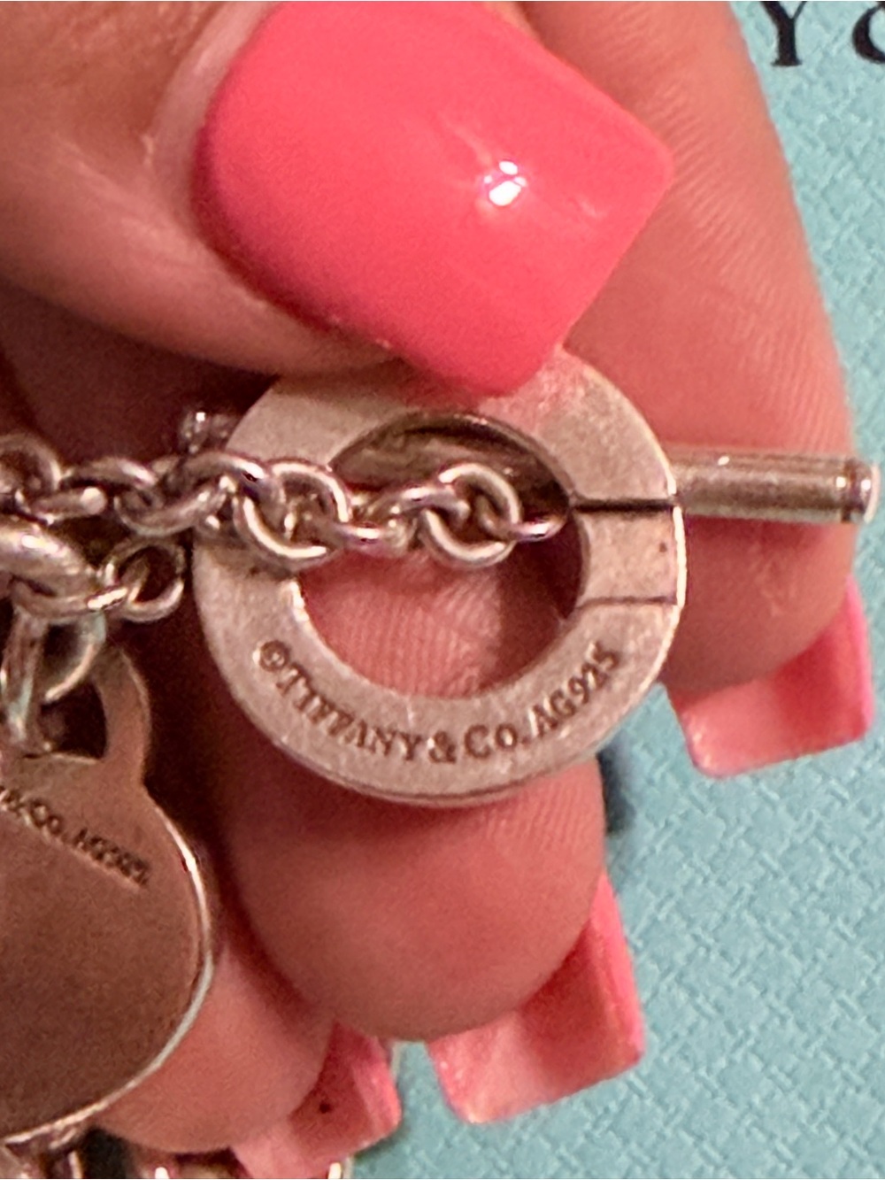 Return to Tiffany Heart tag toggle necklace - Picture 4 of 5